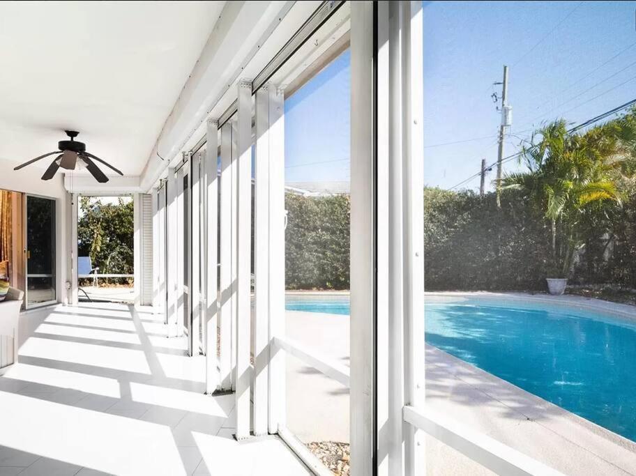 Lovely 3-Bd, Walk To Bars, 9 Min Drive From Beach! Heated Pool. Форт Лодърдейл Екстериор снимка