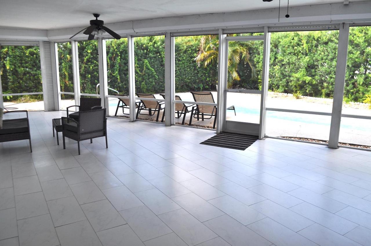 Lovely 3-Bd, Walk To Bars, 9 Min Drive From Beach! Heated Pool. Форт Лодърдейл Екстериор снимка