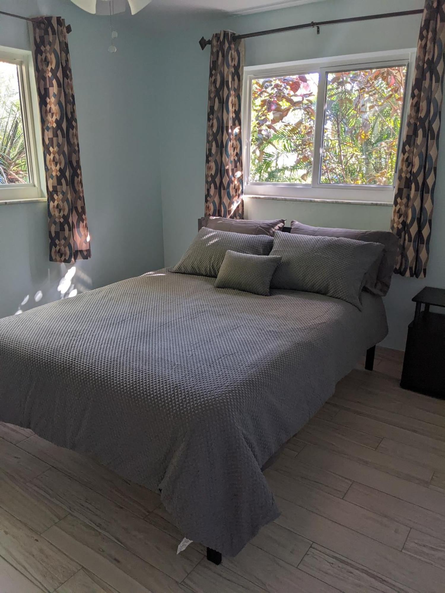 Lovely 3-Bd, Walk To Bars, 9 Min Drive From Beach! Heated Pool. Форт Лодърдейл Екстериор снимка